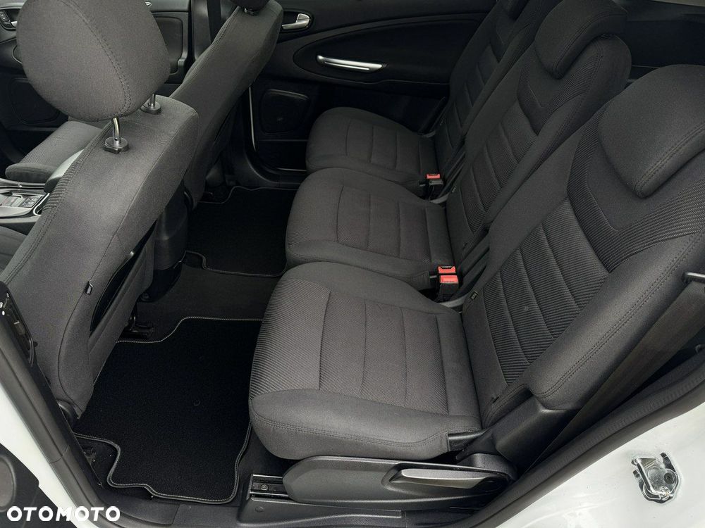 Ford S-Max 2.0 TDCi DPF Titanium - 21
