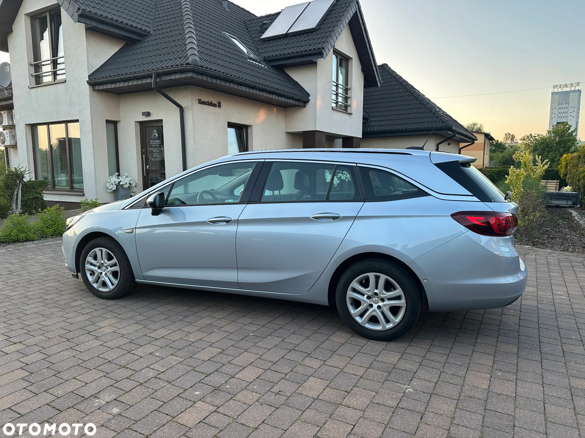 Opel Astra 1.4 Turbo Innovation - 16