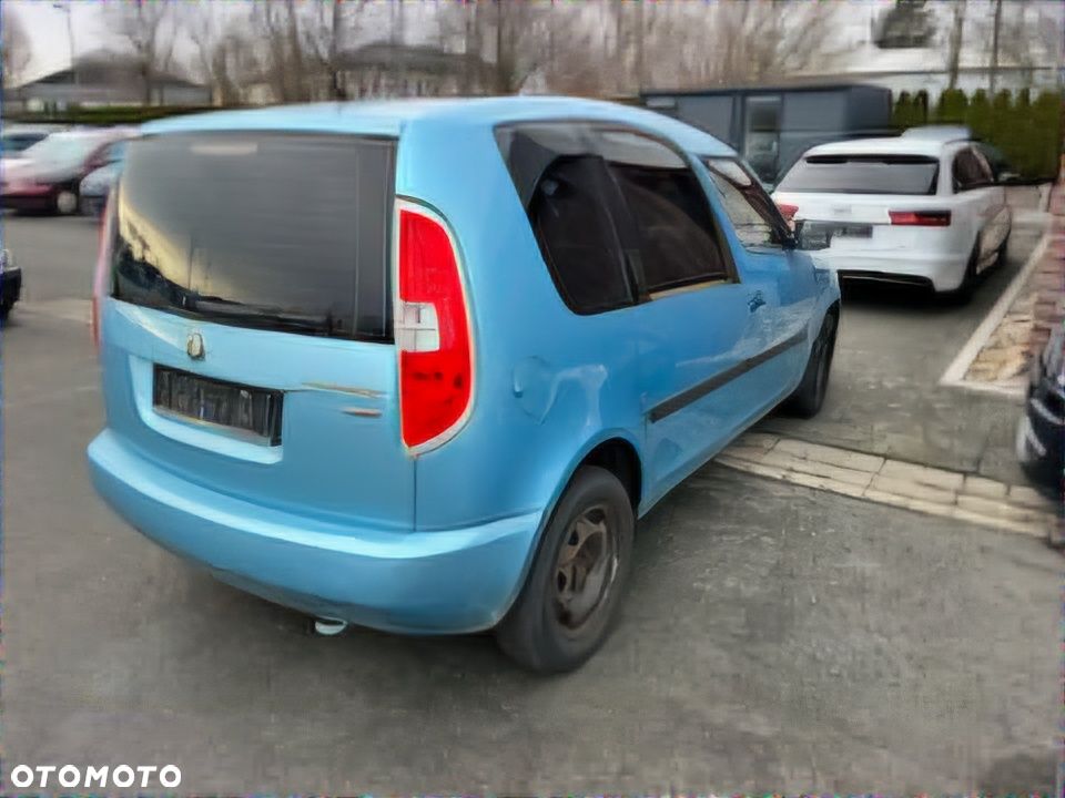 Skoda Roomster 1.2 TSI FAMILY - 25