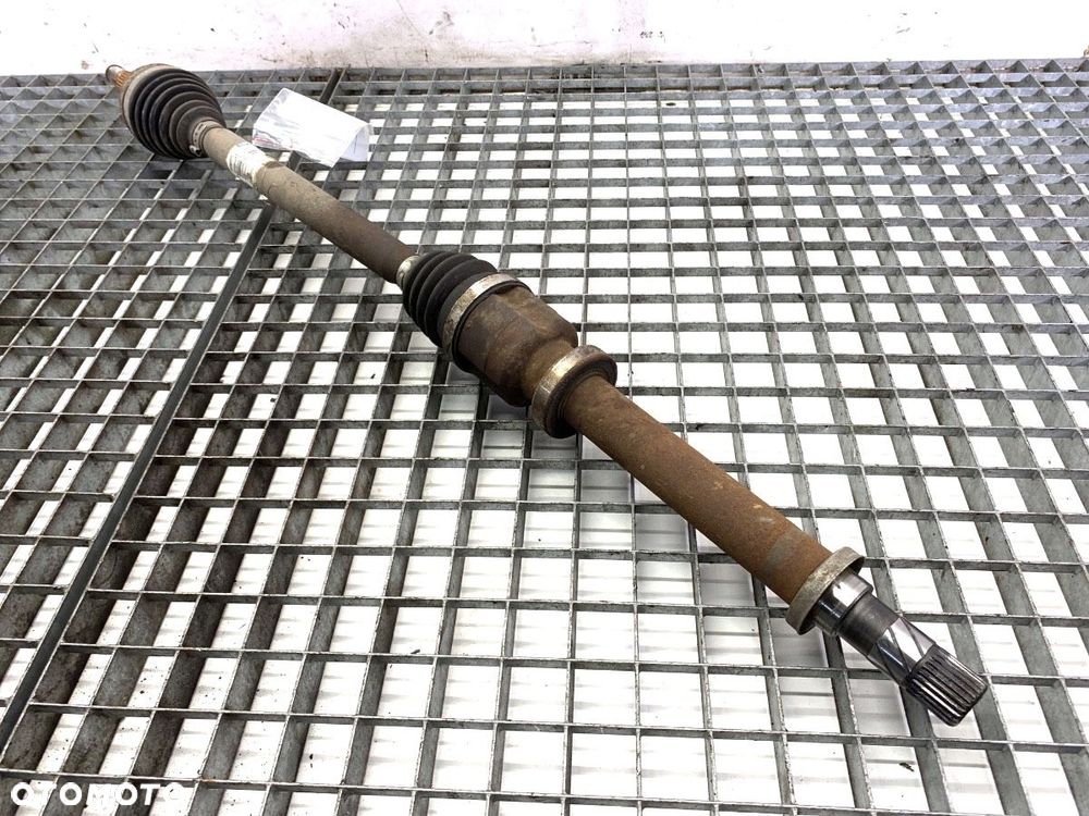 PÓŁOŚ PRAWY PRZÓD  RENAULT CLIO IV (BH_) 2012 - 2022 1.2 16V 54 kW [73 KM] benzyna 2012 - 2022 - 3