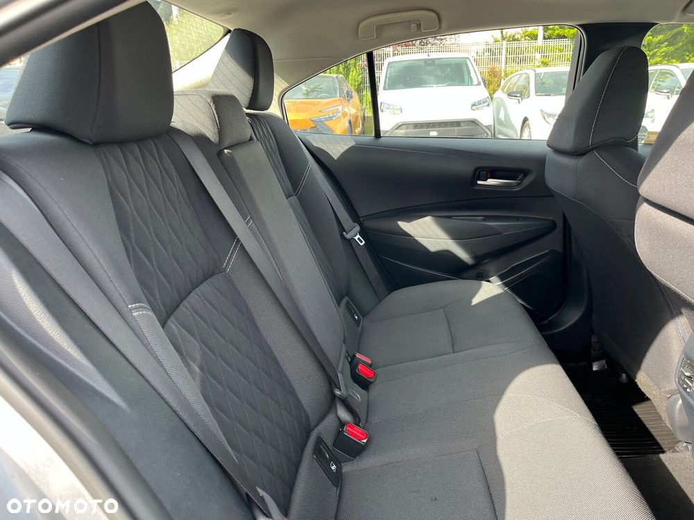 Toyota Corolla 1.8 Hybrid Comfort - 26