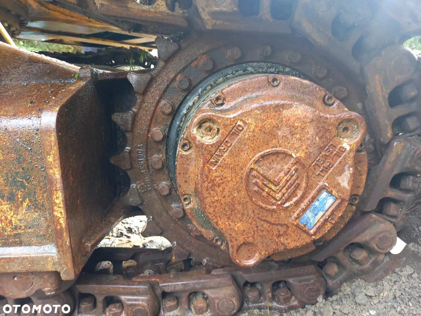 JCB 220 - 6