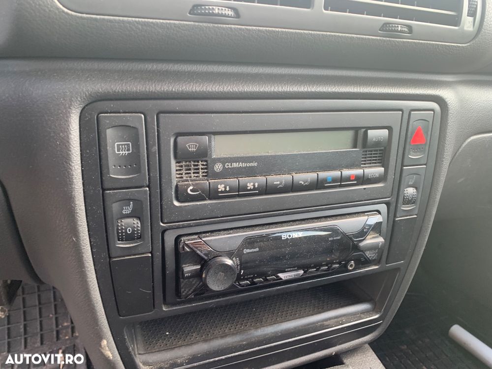 Volkswagen Passat 1.9TDI Basis - 6