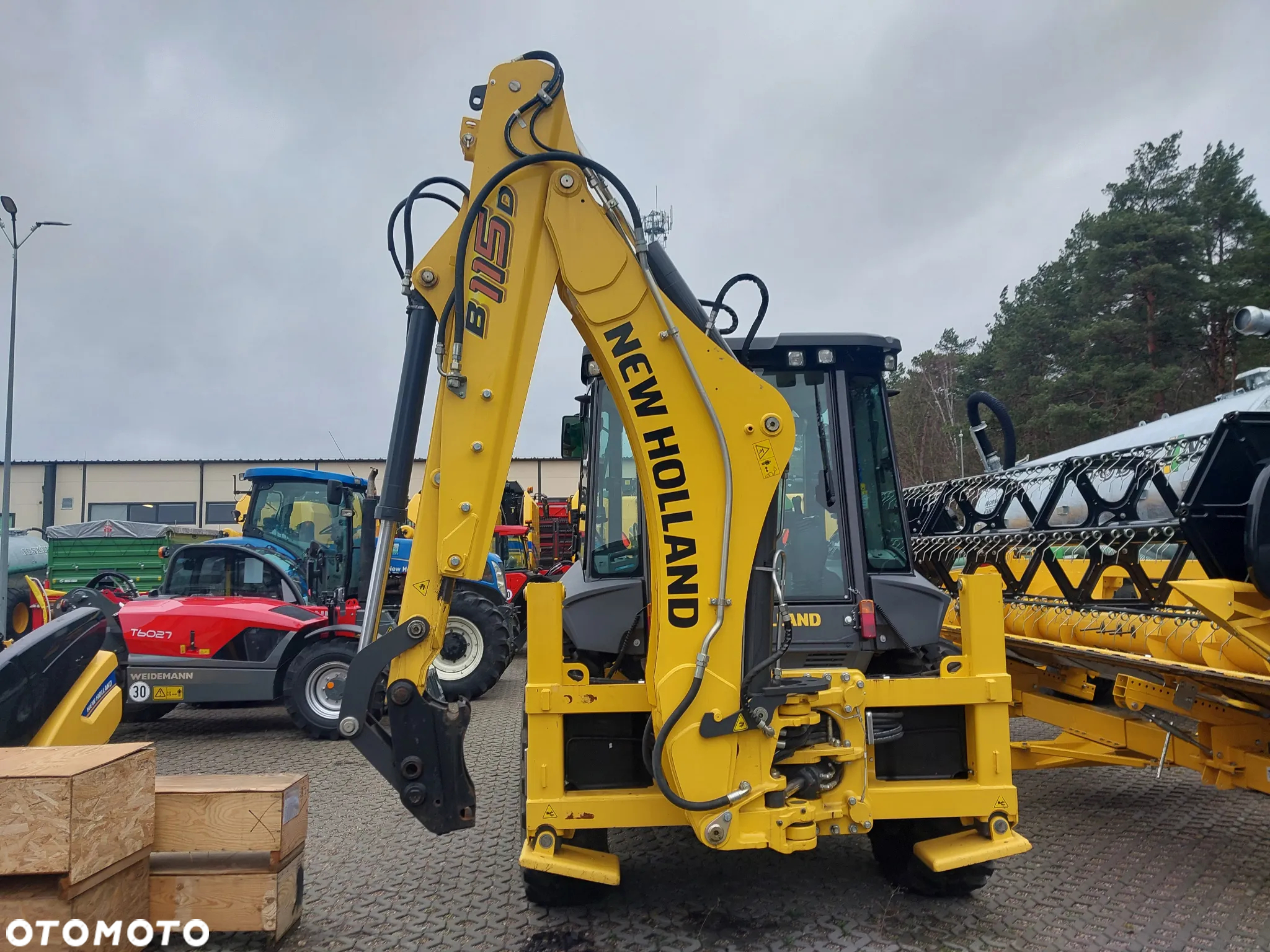 New Holland B115D - 17
