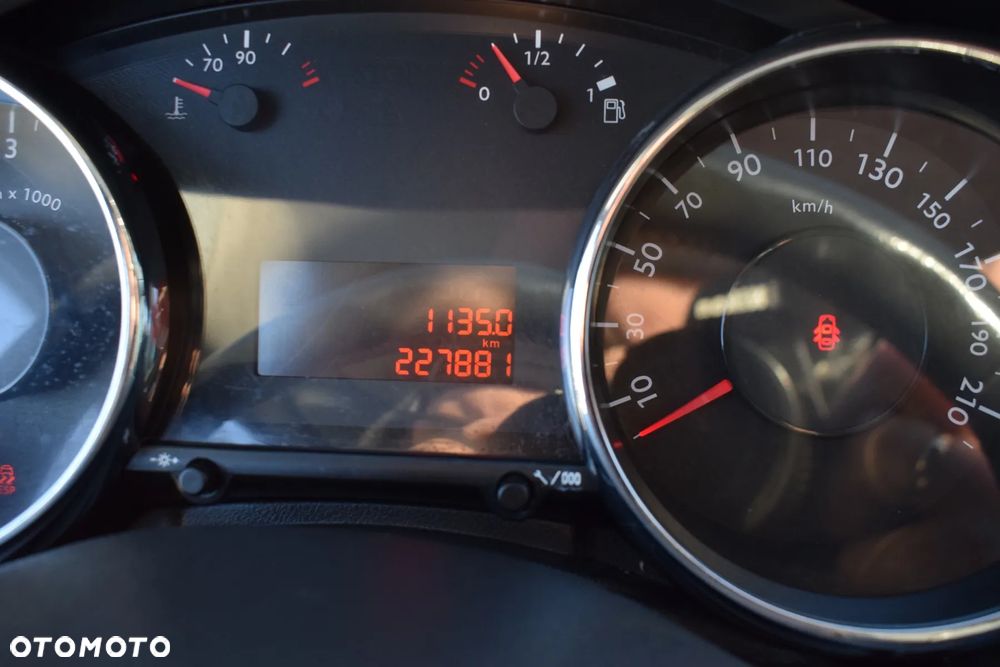 Peugeot 5008 2.0 BlueHDi Active - 17