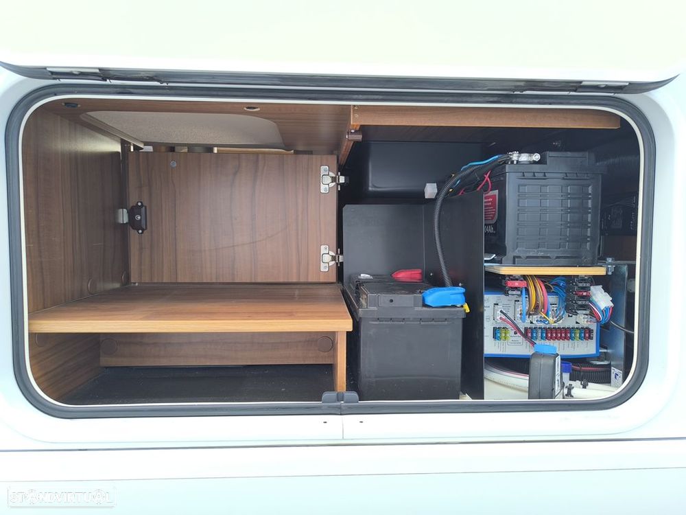 Hymer Classe B 698 Experience (AL-KO) - 19