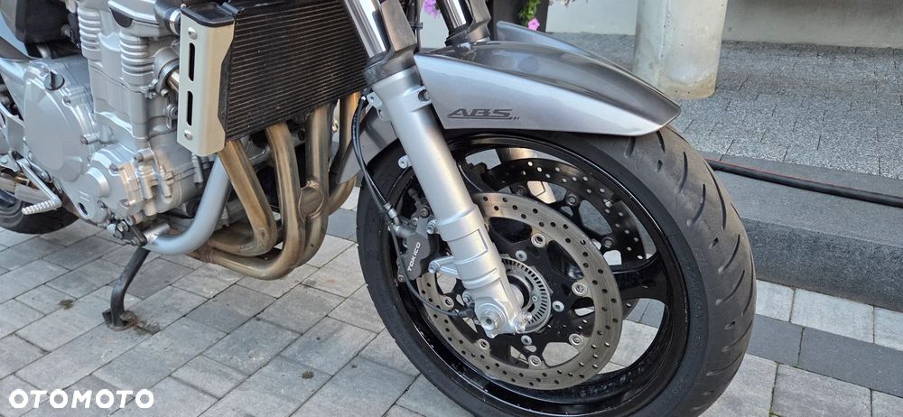 Suzuki Bandit - 4