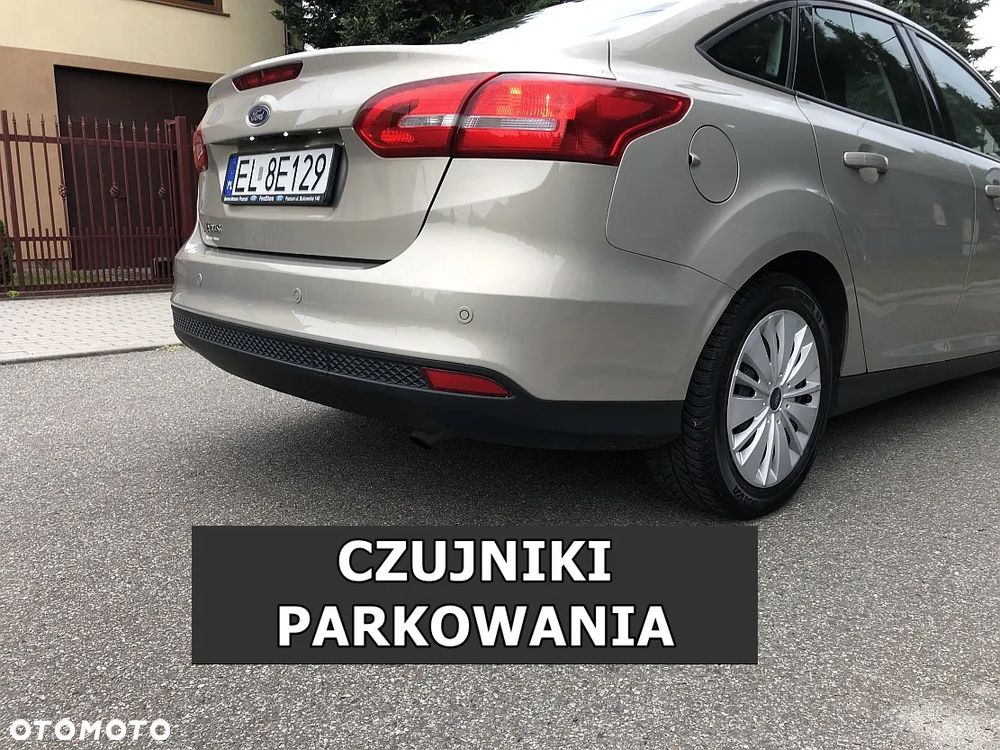 Ford Focus 1.6 Trend - 23