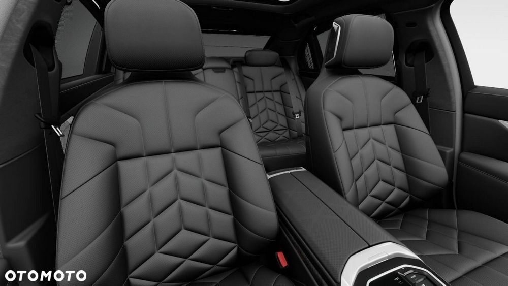 BMW Seria 7 740d xDrive mHEV Nero Lusso Edition sport - 14