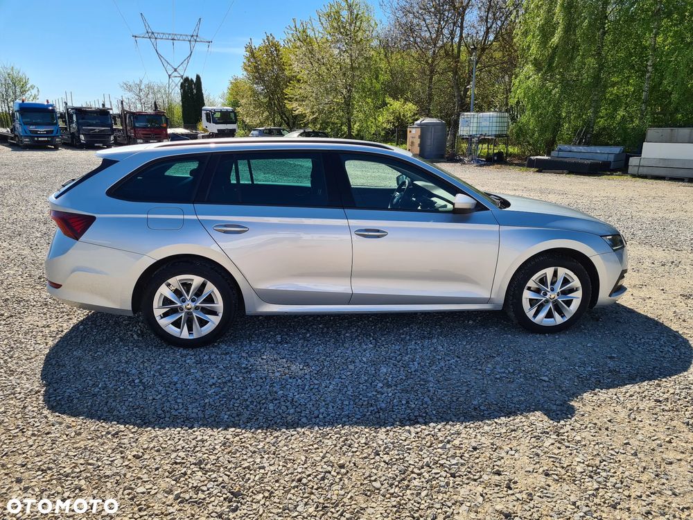 Skoda Octavia - 10