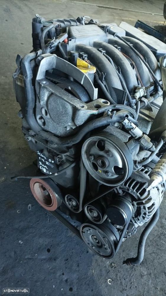 MOTOR COMPLETO | RENAULT MEGANE Scenic (JA0/1_) | 96 - 01 | Ref: K4J750 - 1