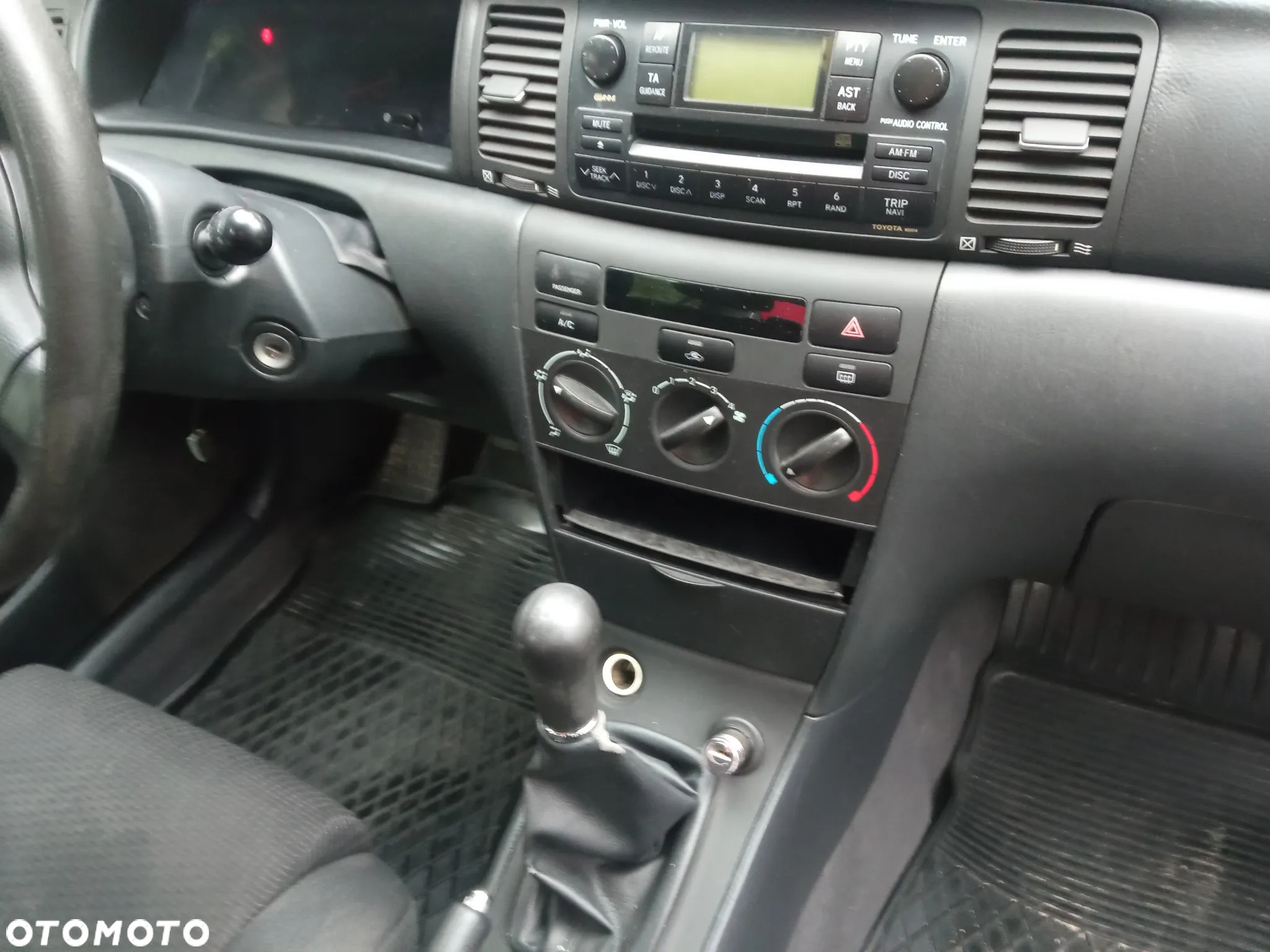 Toyota Corolla 1.4 VVT-i Terra Polaris - 3