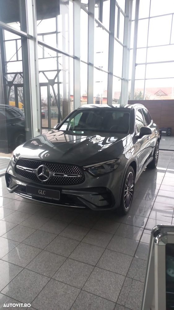 Mercedes-Benz GLC - 1