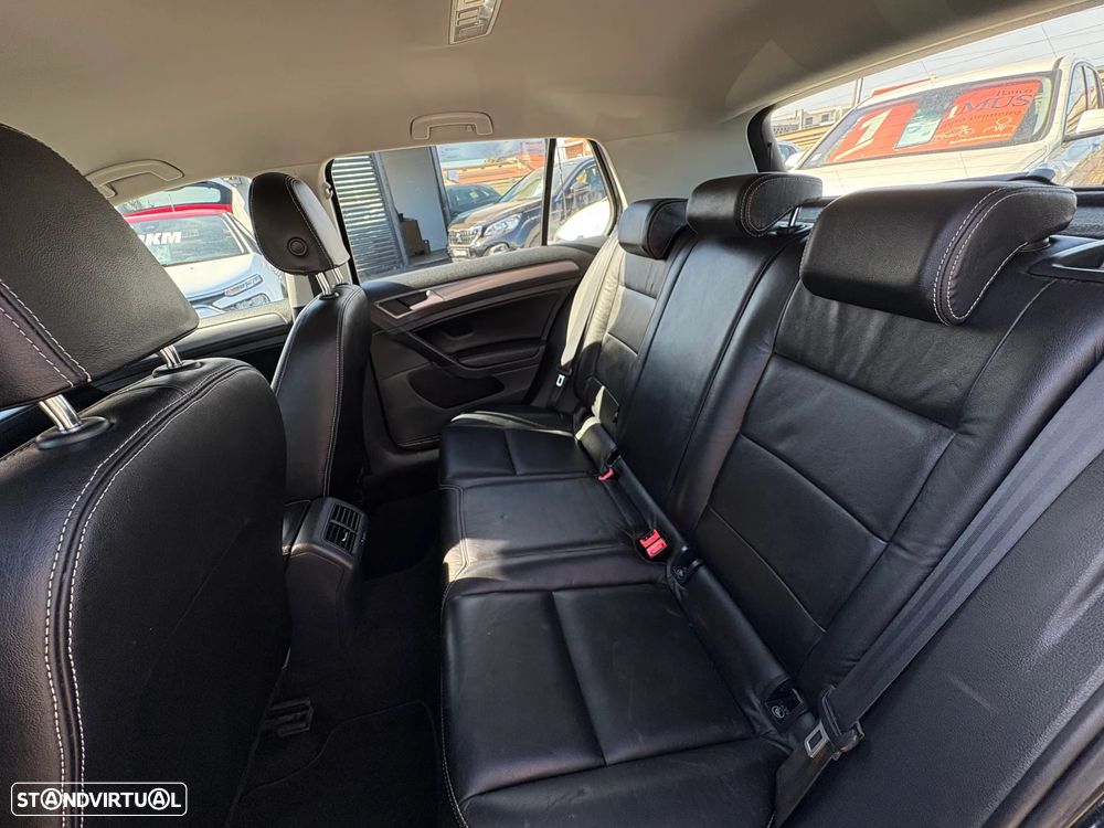 VW Golf 1.6 TDi DPF BlueMotion Comfortline - 10