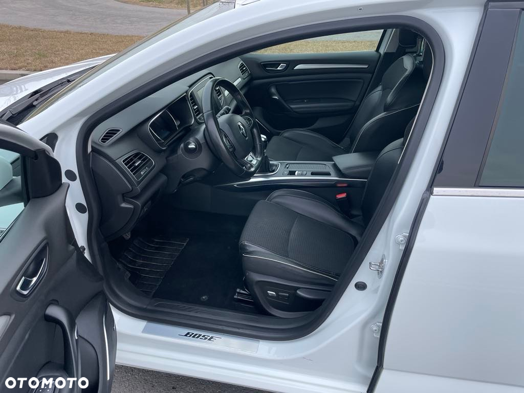 Renault Megane 1.6 dCi Bose - 21