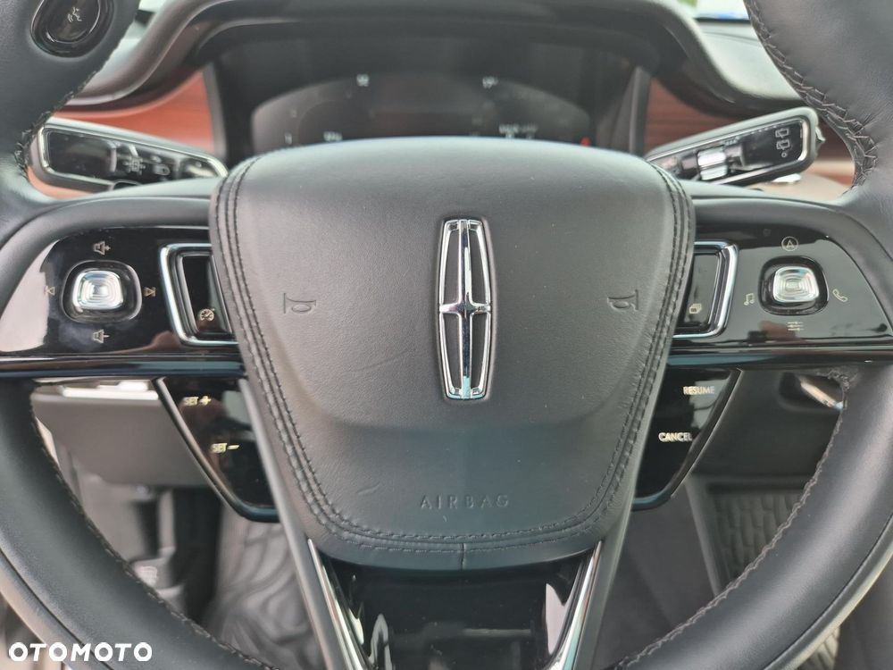 Lincoln Aviator - 27