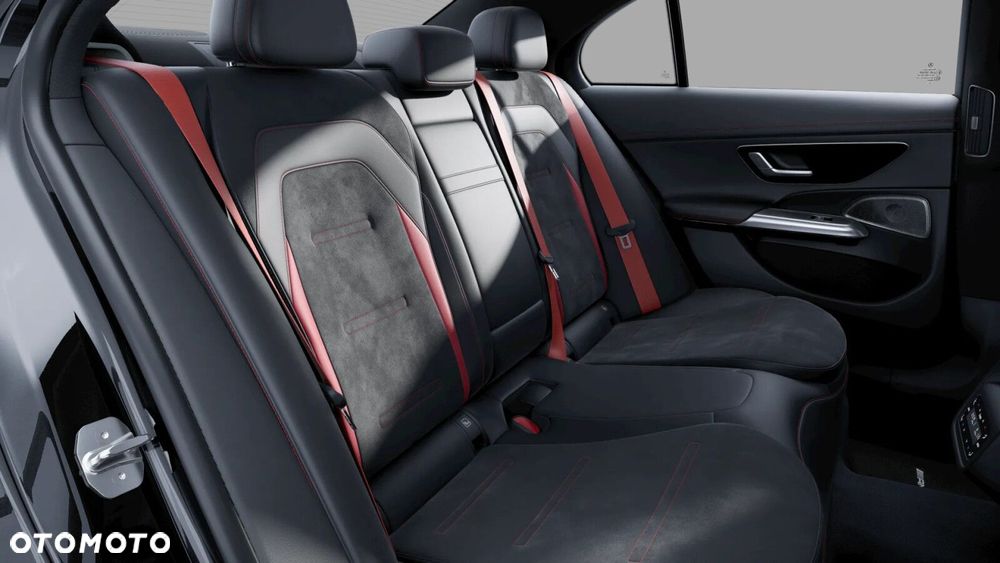 Mercedes-Benz Klasa E - 34