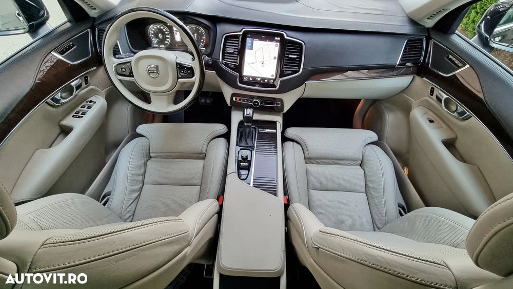 Volvo XC 90 D5 AWD Geartronic Inscription - 29