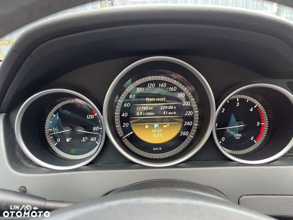 Mercedes-Benz Klasa C 200 CDI DPF BlueEFFICIENCY - 8
