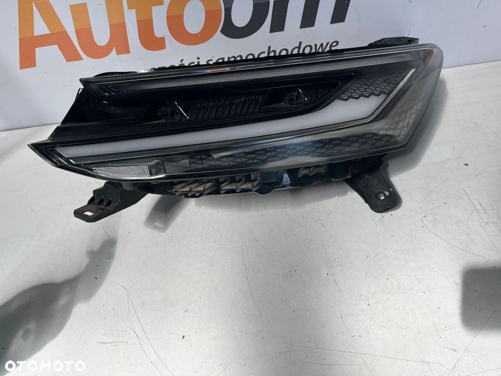 SAIC MOTOR MG LAMPA LEWA FULL LED KOMPLETNA 10240161 - 1