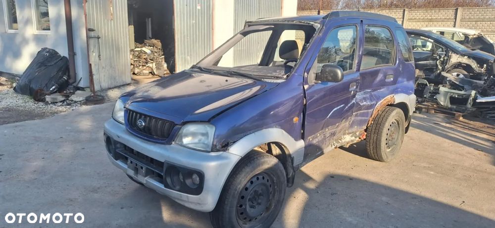 Daihatsu TERIOS I lift 1,3 B 86KM piasta zwrotnica prawy lewy przód - 3