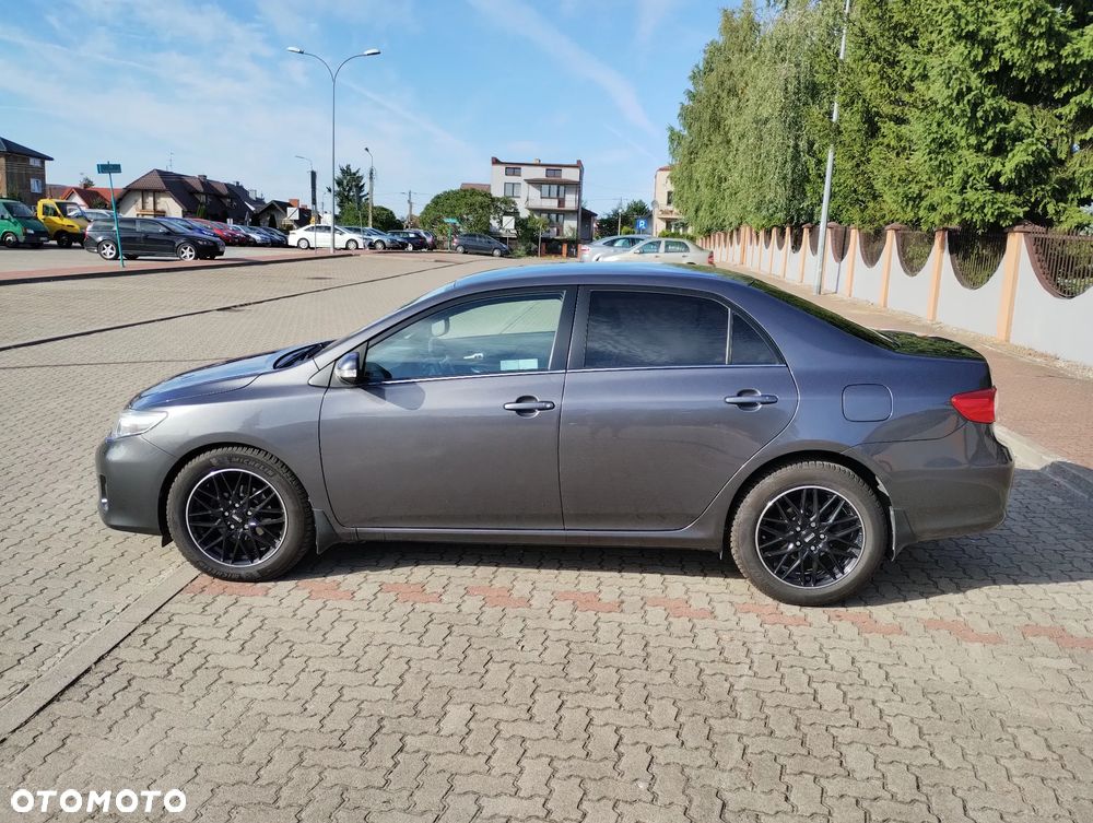 Toyota Corolla 1.4 D-4D Luna - 4