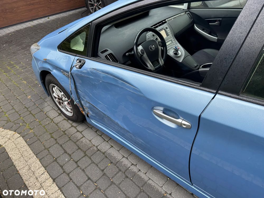 Toyota Prius Plug-in 1.8 HSD Prestige - 19