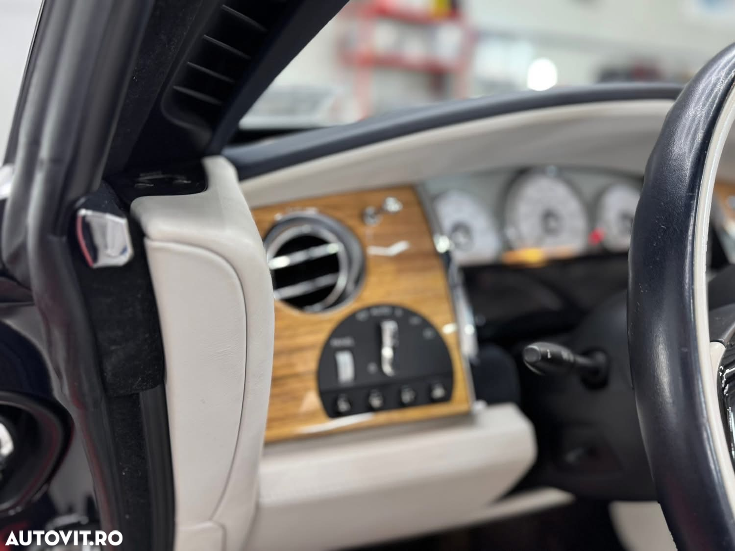 Rolls-Royce Dawn Black Badge - 11
