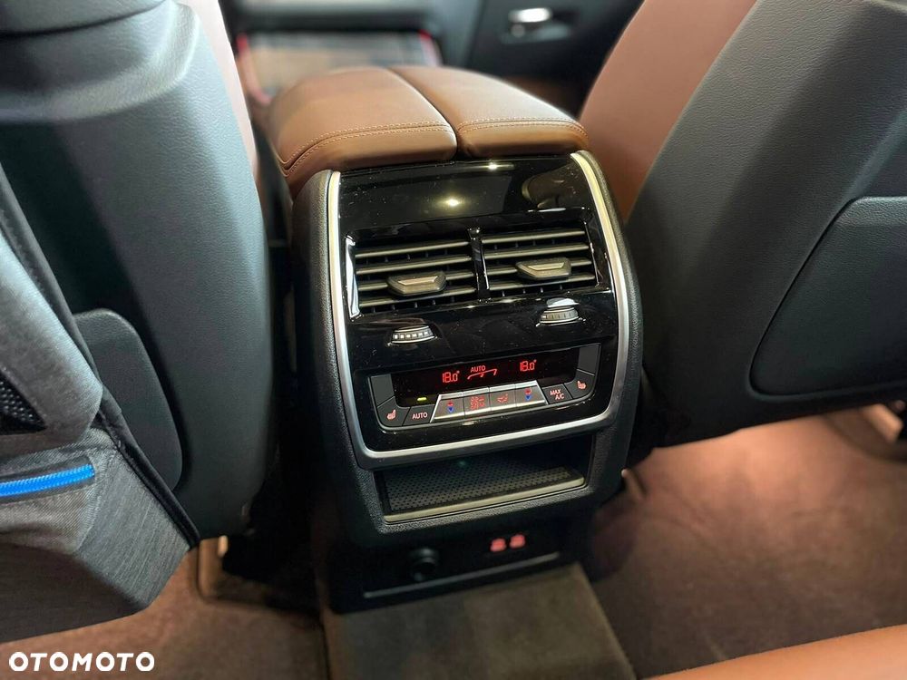 BMW X5 - 32