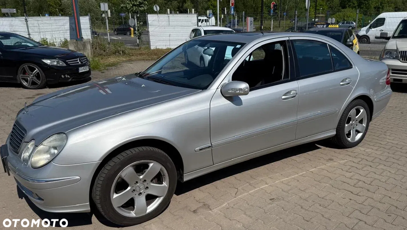 Mercedes-Benz Klasa E 500 Avantgarde - 13