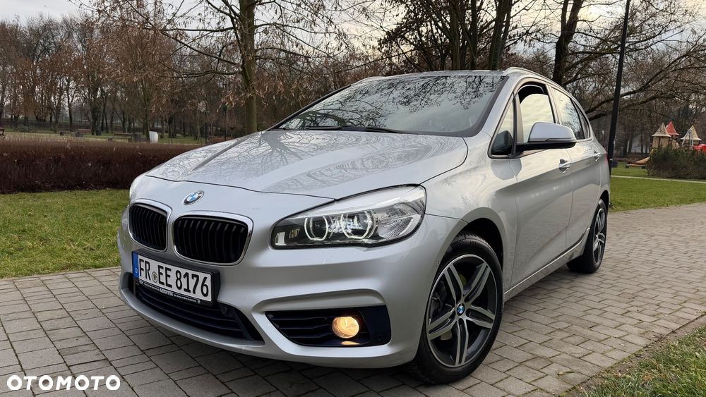 BMW Seria 2 218d Sport-Aut - 11