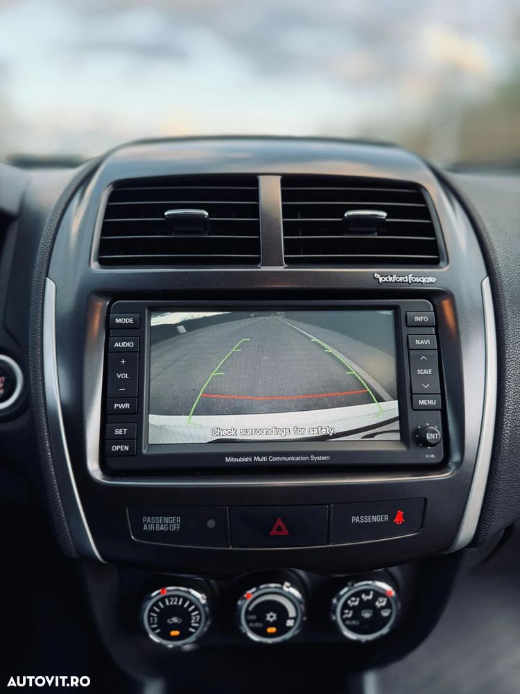 Mitsubishi ASX 1.8 DI-D 4WD Intense - 19