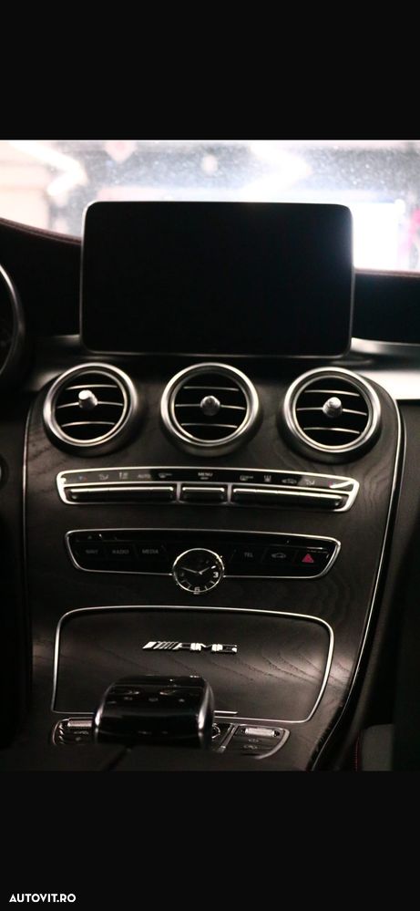 Mercedes-Benz C 400 4MATIC - 9