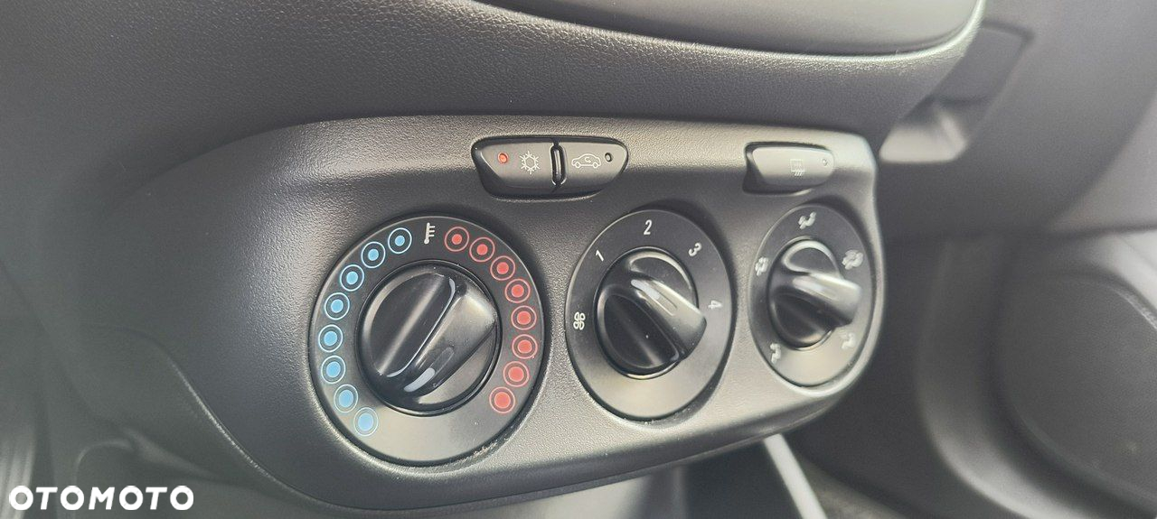 Opel Corsa - 19