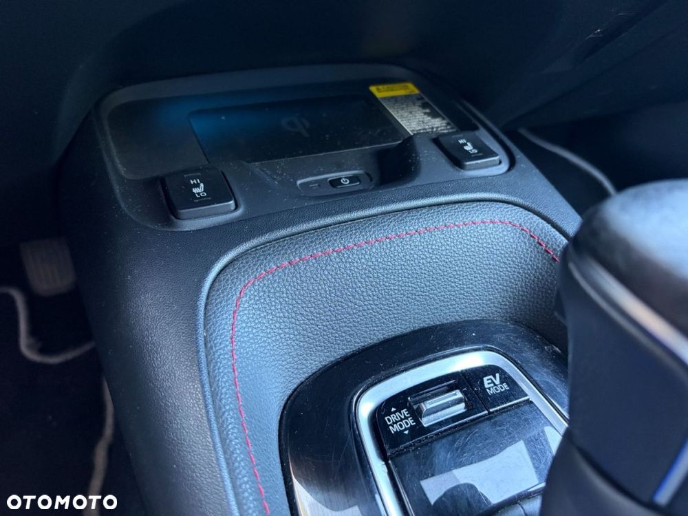 Toyota Corolla - 24