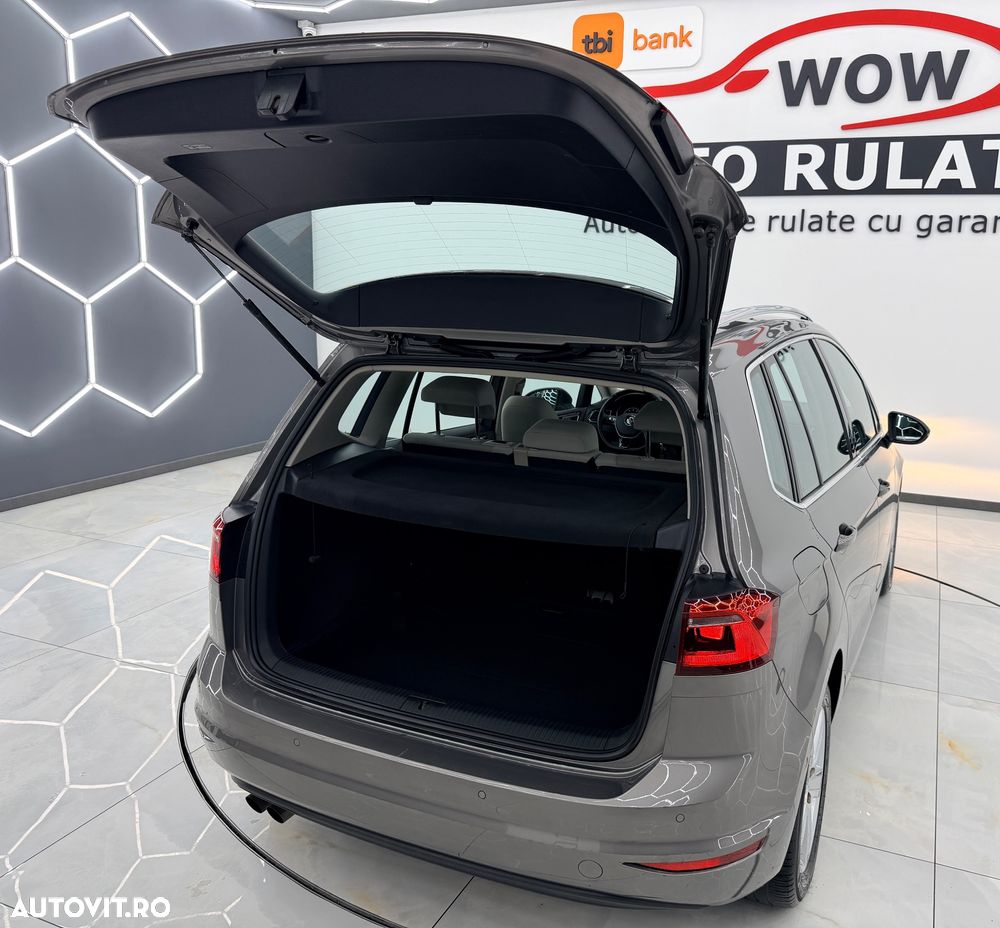 Volkswagen Golf Sportsvan 1.4 TSI (BlueMotion Technology) DSG Highline - 20