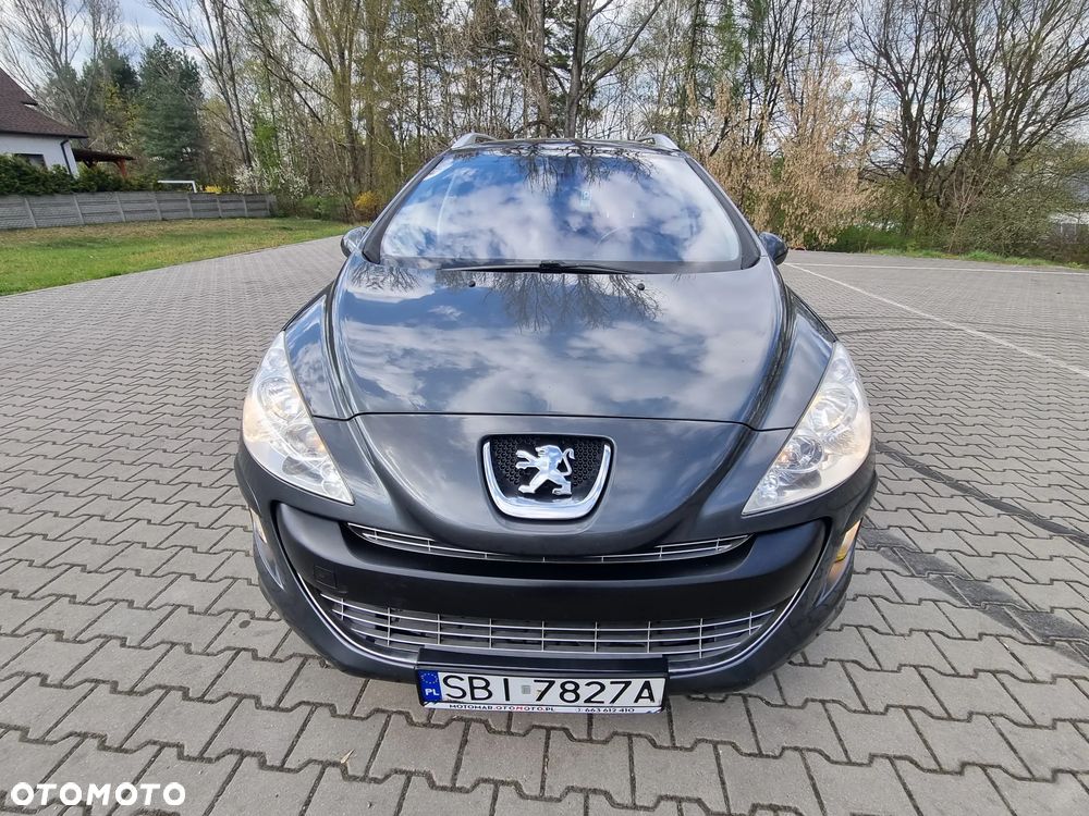 Peugeot 308 1.6 Premium Plus - 28