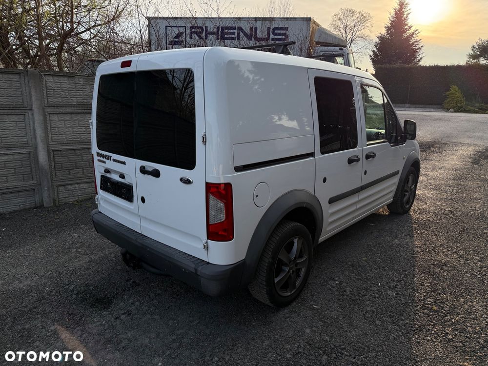 Ford Transit Connect - 14