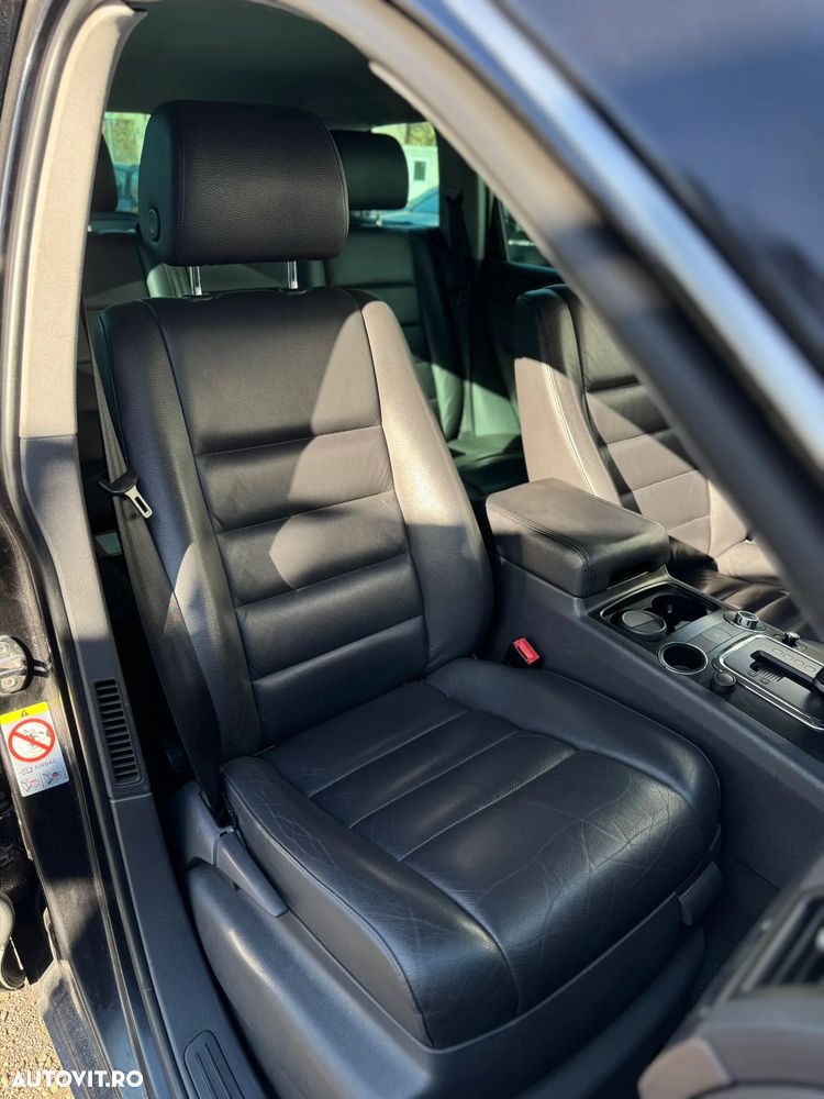 Volkswagen Touareg 2.5 TDI R5 Aut. - 34