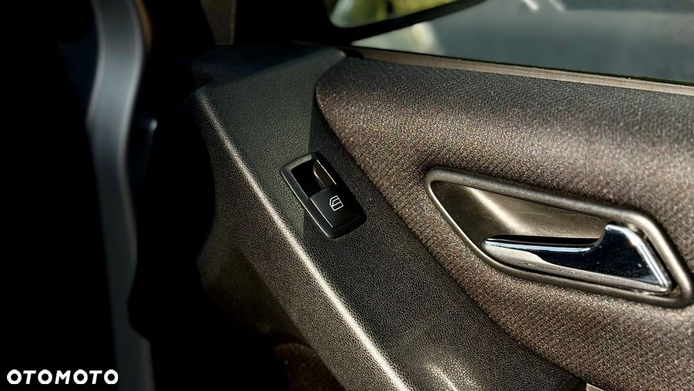 Mercedes-Benz Klasa A - 12