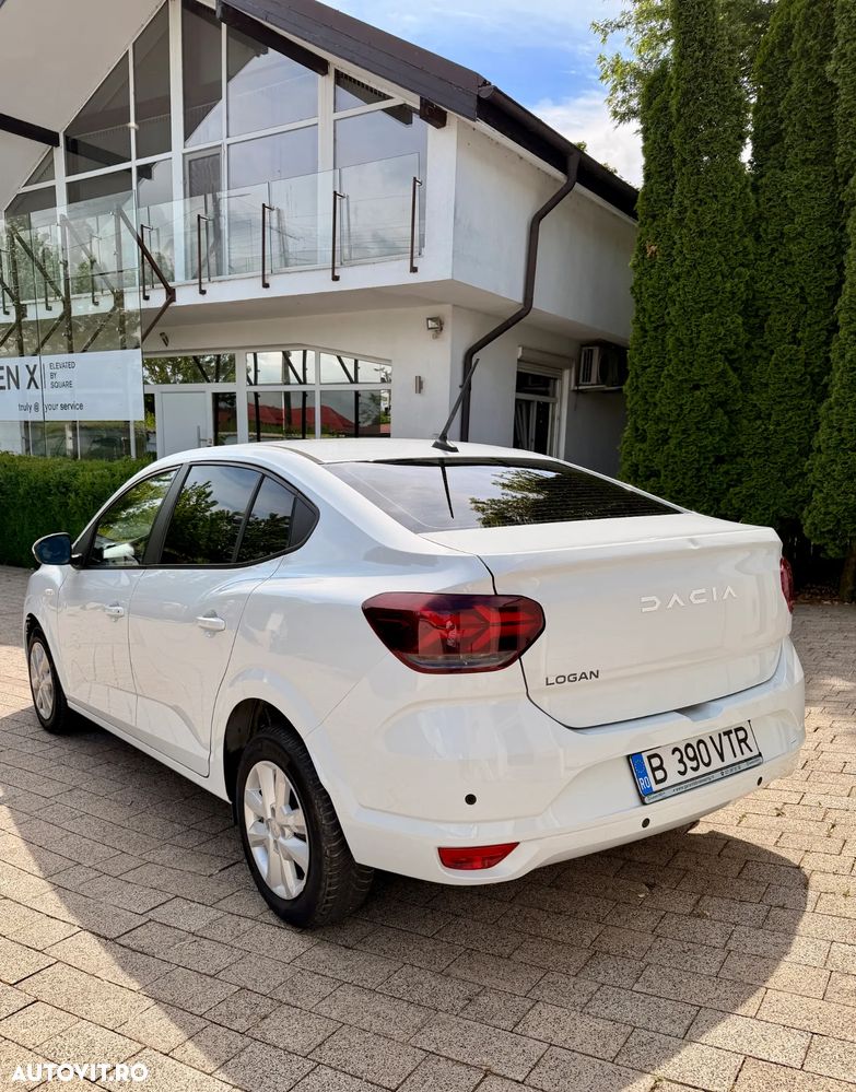 Dacia Logan TCe 90 CVT Expression - 4