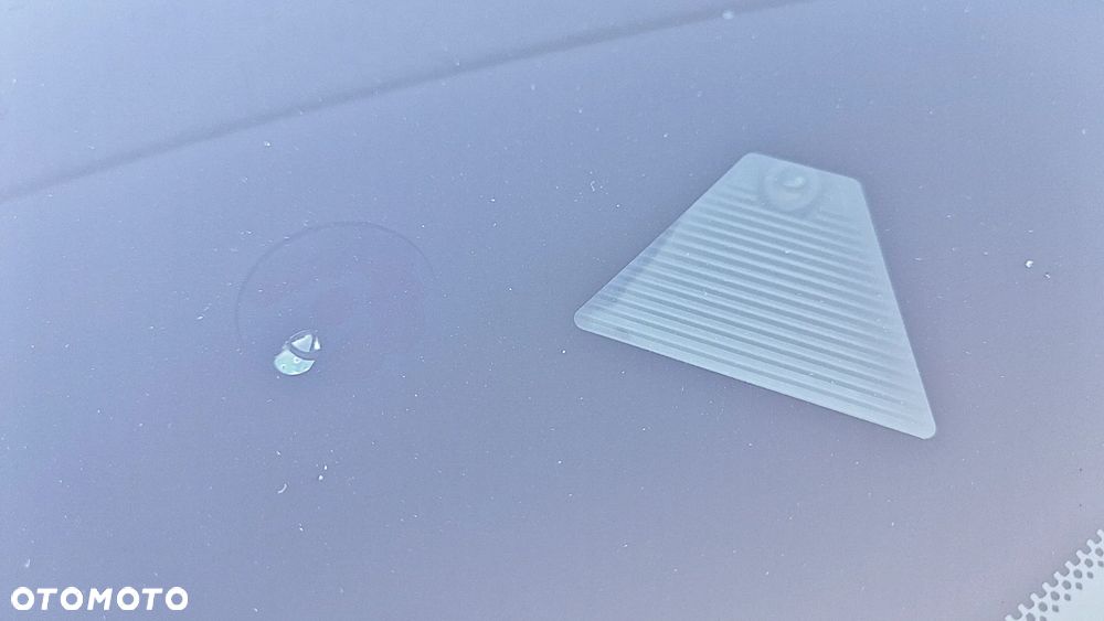 Opel Astra 1.6 T Dynamic S&S - 21