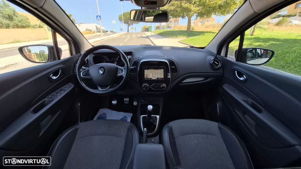 Renault Captur 1.5 dCi Exclusive - 2