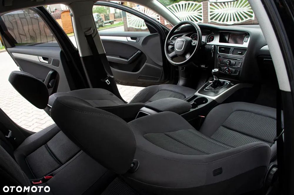 Audi A4 Limousine 2.0 TDI DPF Ambition - 23