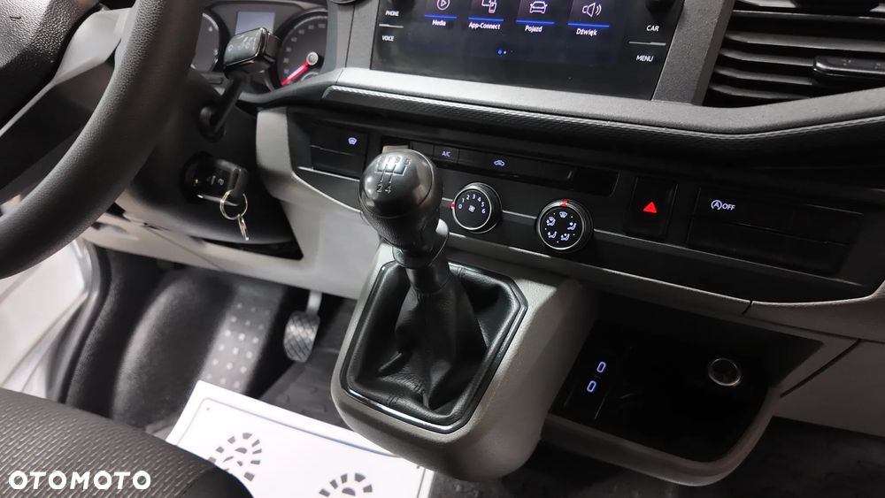 Volkswagen Transporter - 37