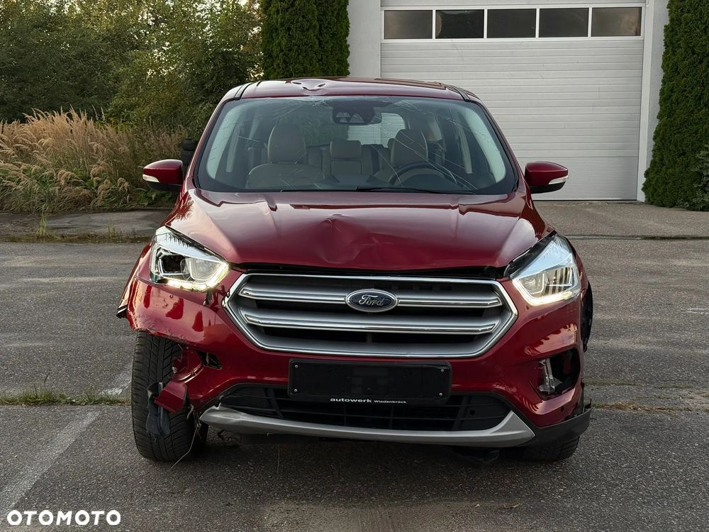 Ford Kuga 2.0 TDCi 4x4 Titanium - 4