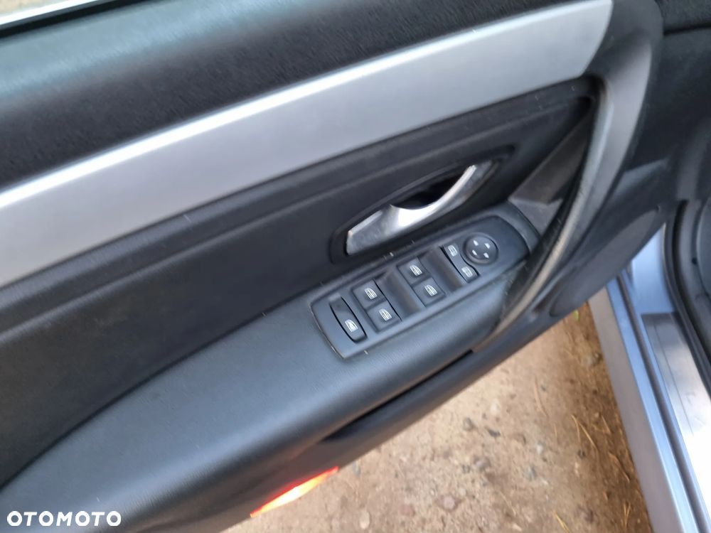 Renault Laguna - 12
