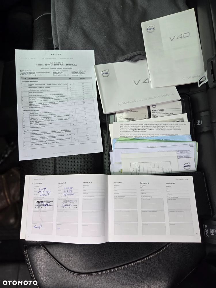 Volvo V40 T2 Drive-E Momentum - 16