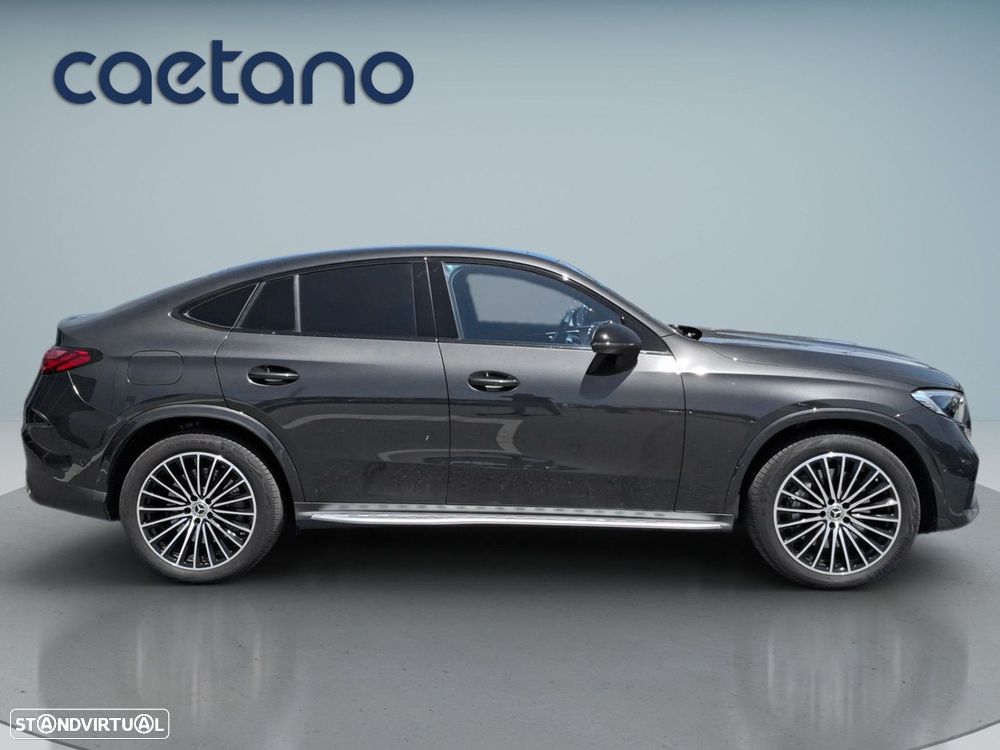 Mercedes-Benz GLC 300 de Coupe 4Matic - 9