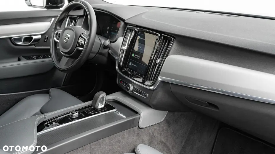 Volvo S90 - 5